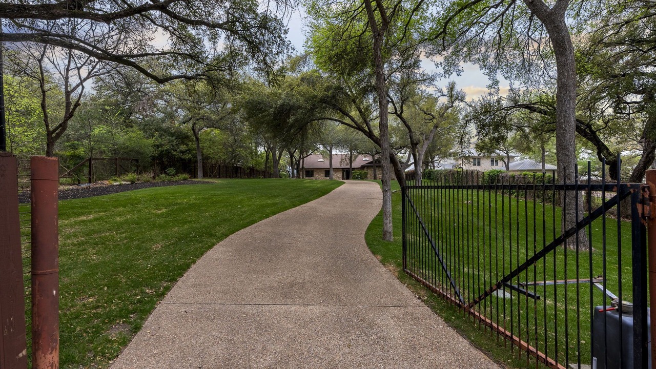 Photo of Others in Austin