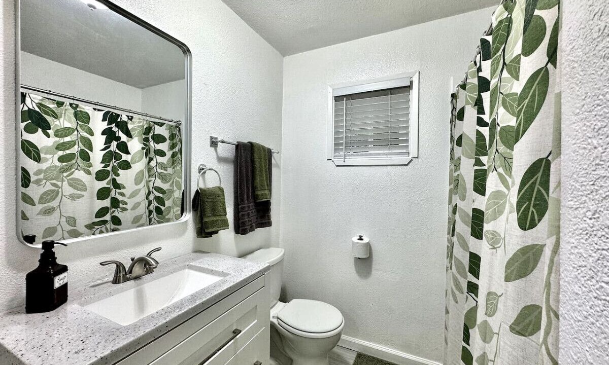 Photo of Bathroom in Fair Play
