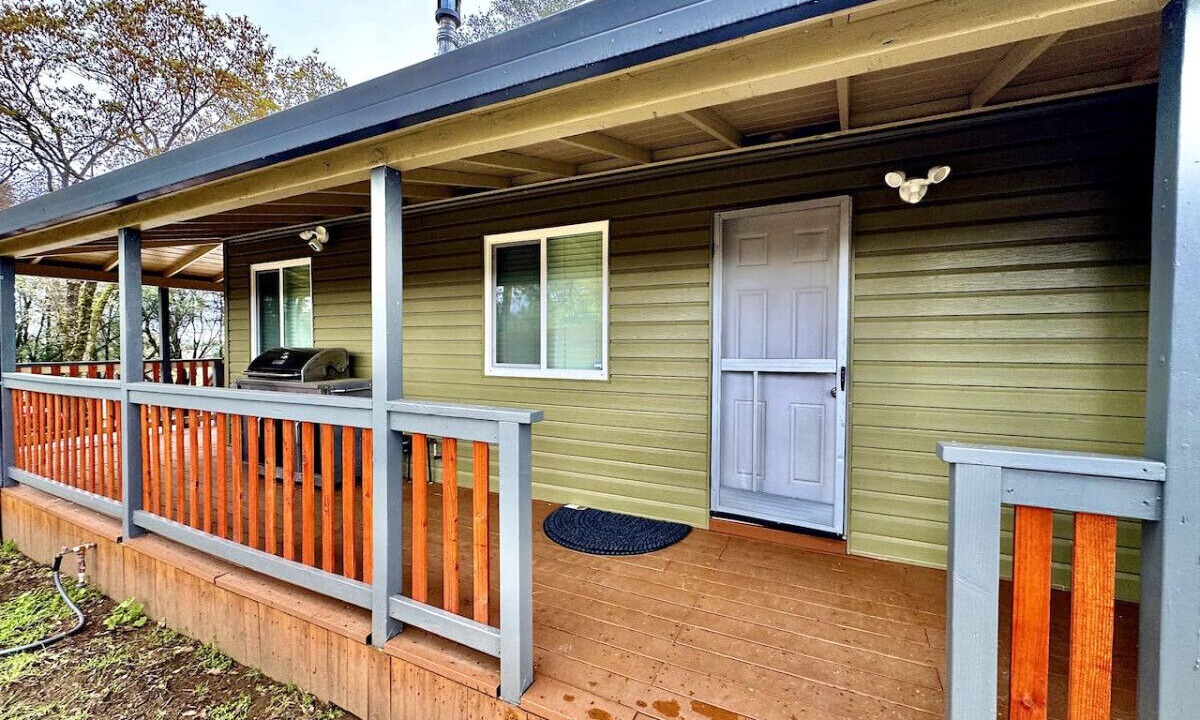 Photo of Patio Balcony in Fair Play