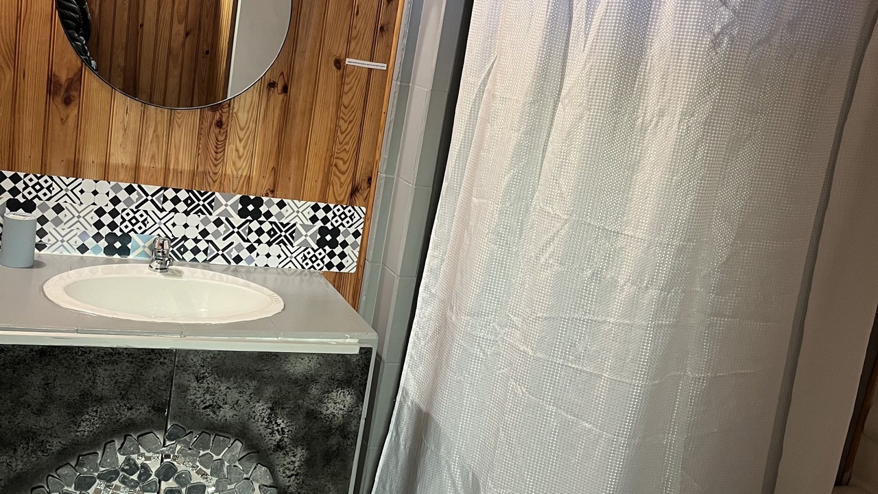 Photo of Bathroom in Bart