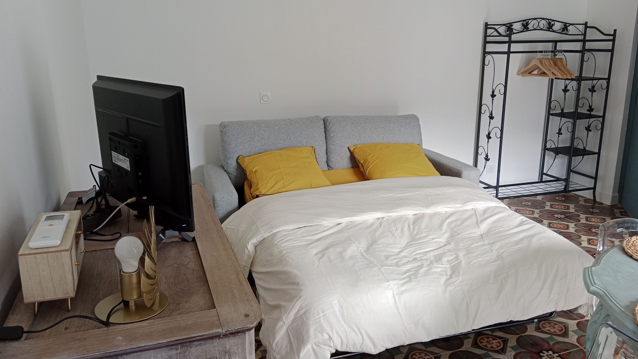 Photo of Bedroom in Salleles-d'Aude
