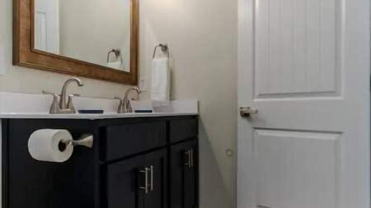 Photo of Bathroom in Hubert
