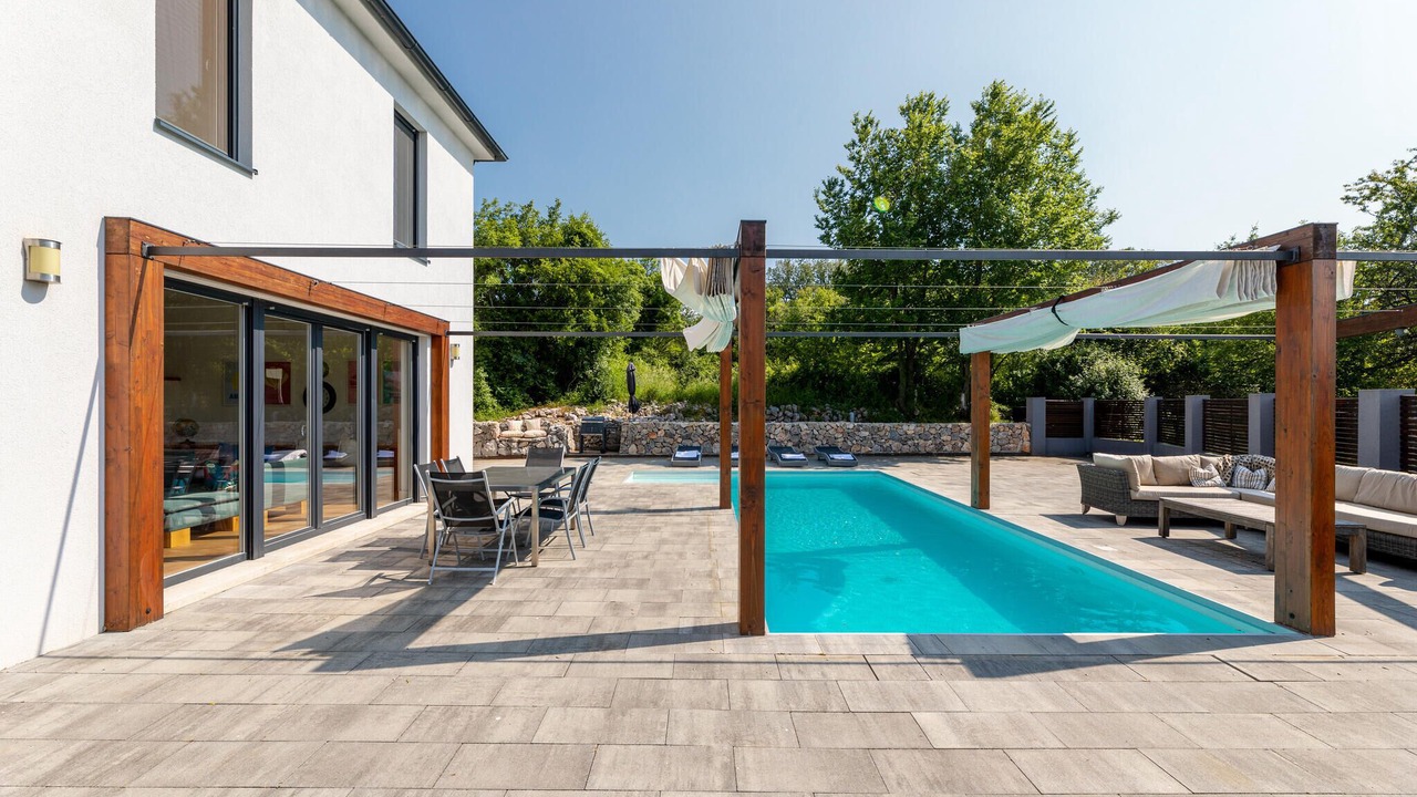 Photo of Outdoor in Rasopasno