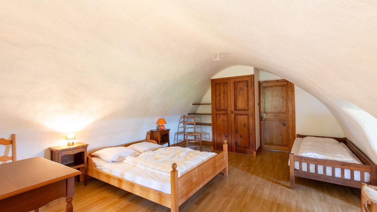 Photo of Bedroom in Saint-Pierre-des-Tripiers