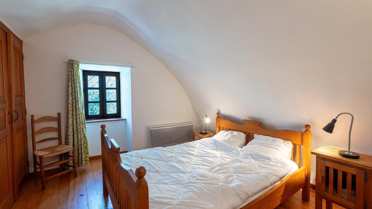 Photo of Bedroom in Saint-Pierre-des-Tripiers