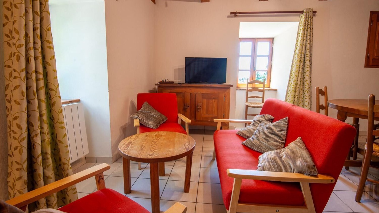 Photo of Livingroom in Saint-Pierre-des-Tripiers