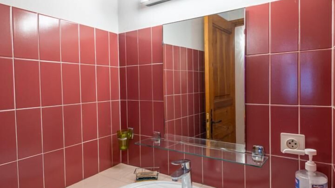 Photo of Bathroom in Saint-Pierre-des-Tripiers
