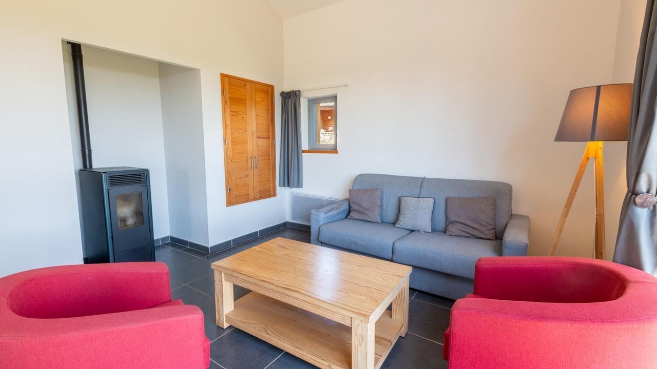 Photo of Livingroom in Saint-Pierre-des-Tripiers