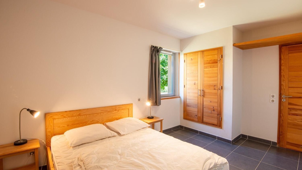 Photo of Bedroom in Saint-Pierre-des-Tripiers