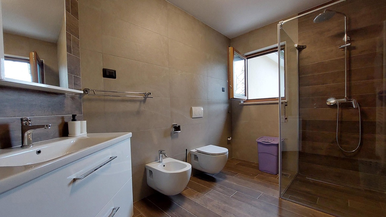 Photo of Bathroom in Pican