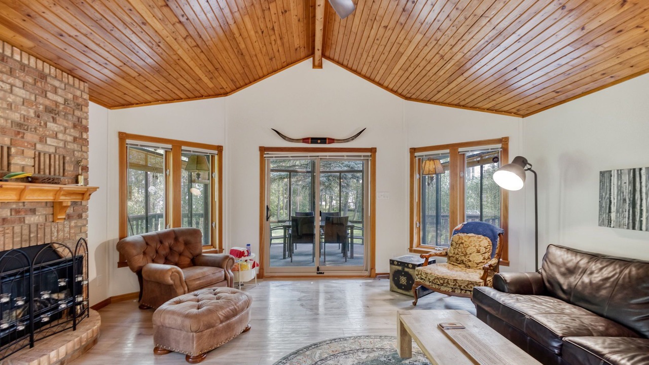 Photo of Livingroom in Gimli
