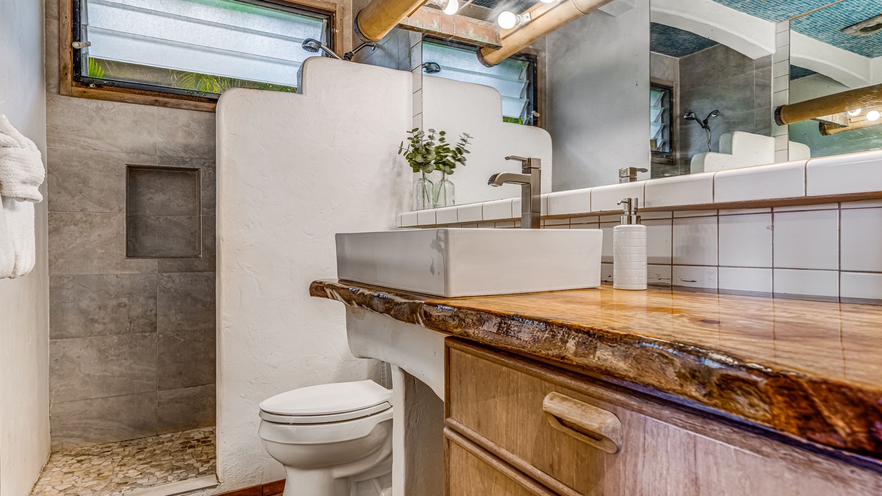 Photo of Bathroom in Kuau