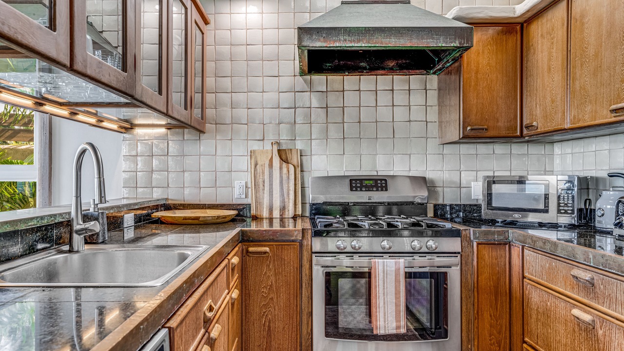 Photo of Kitchen in Kuau