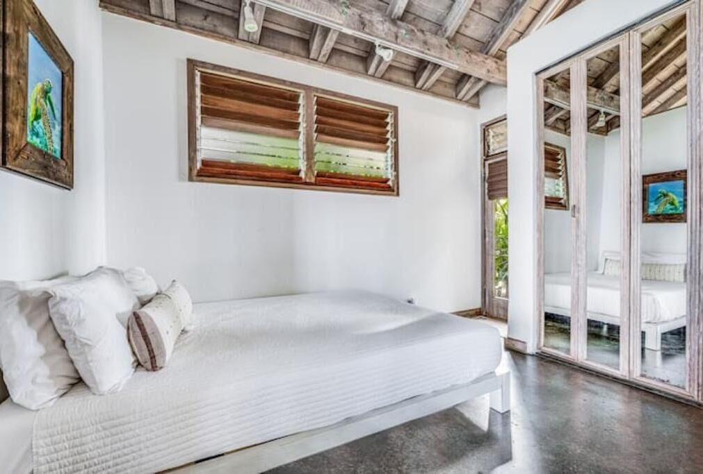 Photo of Bedroom in Kuau