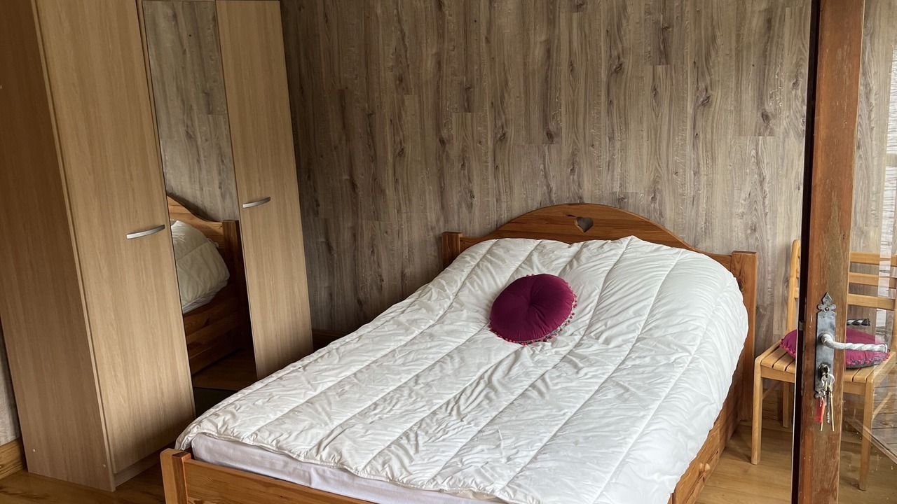 Photo of Bedroom in Trebedan