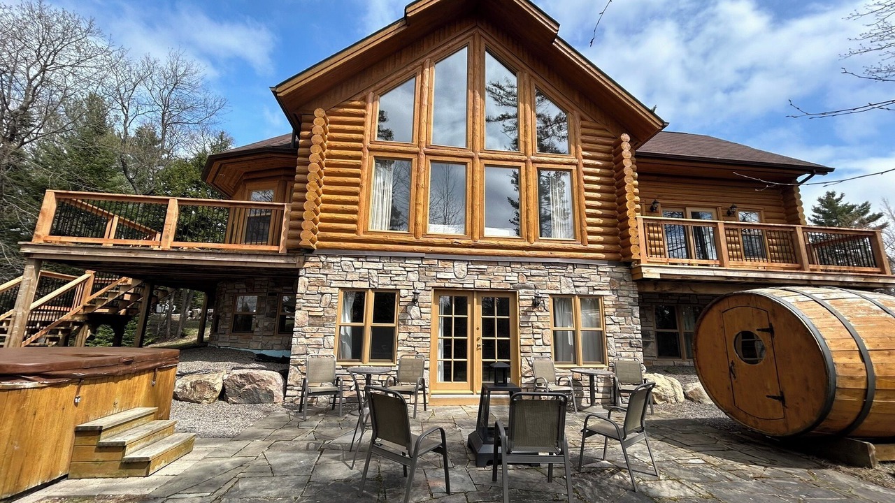 Photo of Outdoor in Fiddler Lake Resort