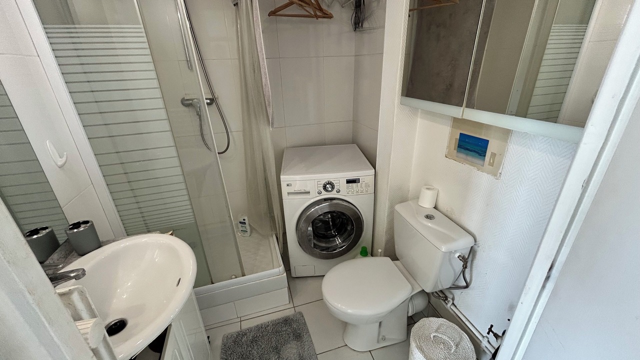 Photo of Others in Pere Lachaise