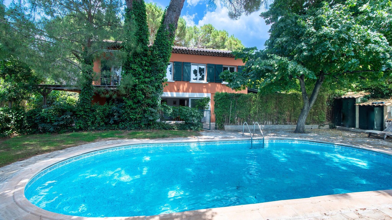 Photo of Outdoor in Pertuis