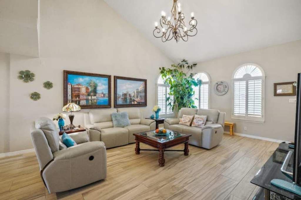 Photo of Livingroom in Northeast El Paso