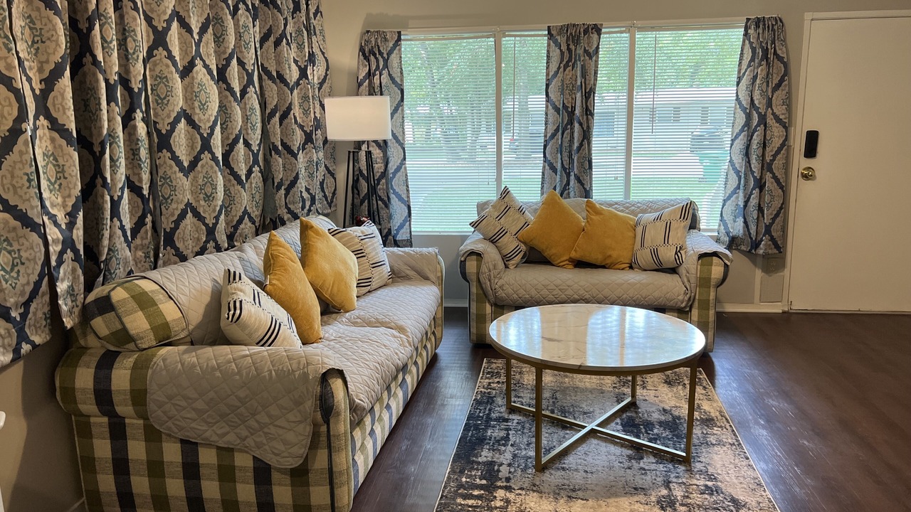 Photo of Livingroom in Valdosta