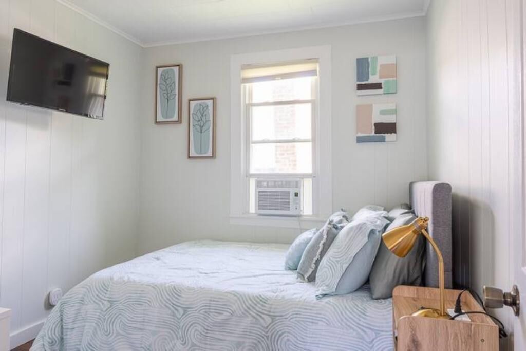 Photo of Bedroom in East Kingston