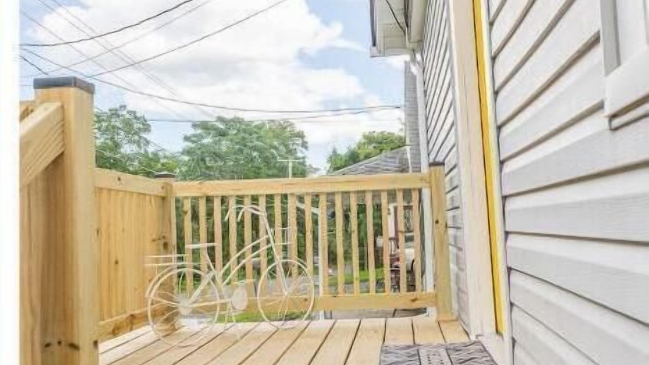 Photo of Patio Balcony in East Kingston
