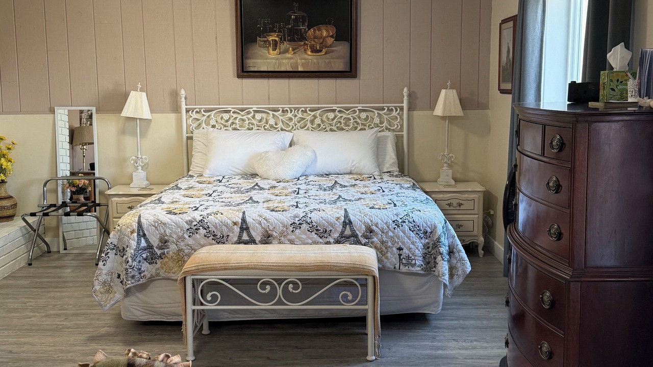 Photo of Bedroom in Lewiston