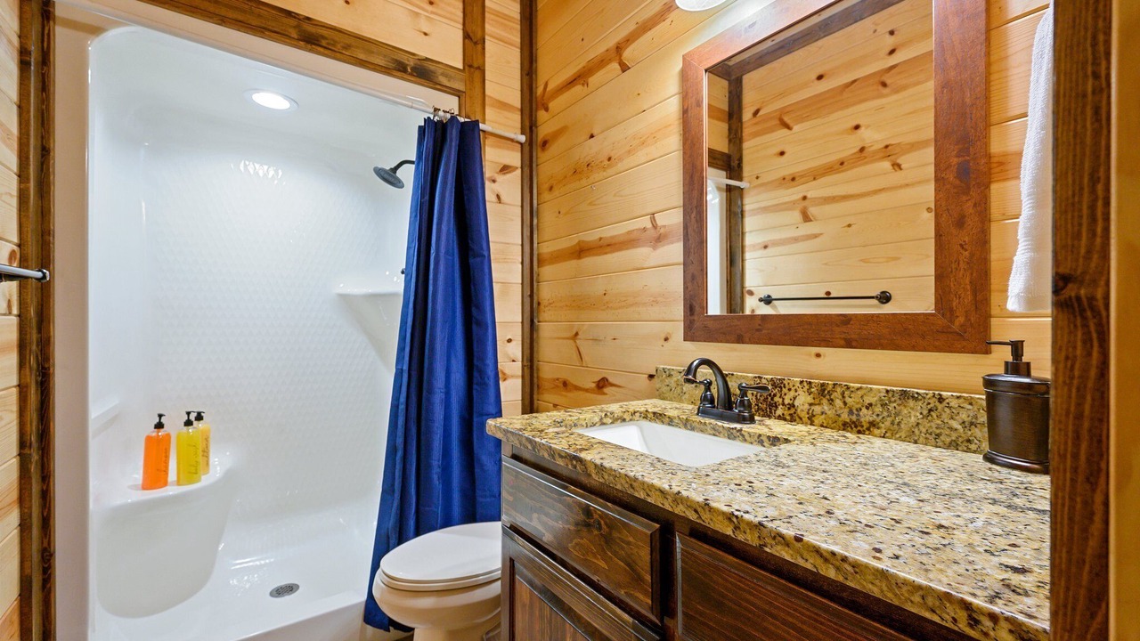 Photo of Bathroom in Hochatown