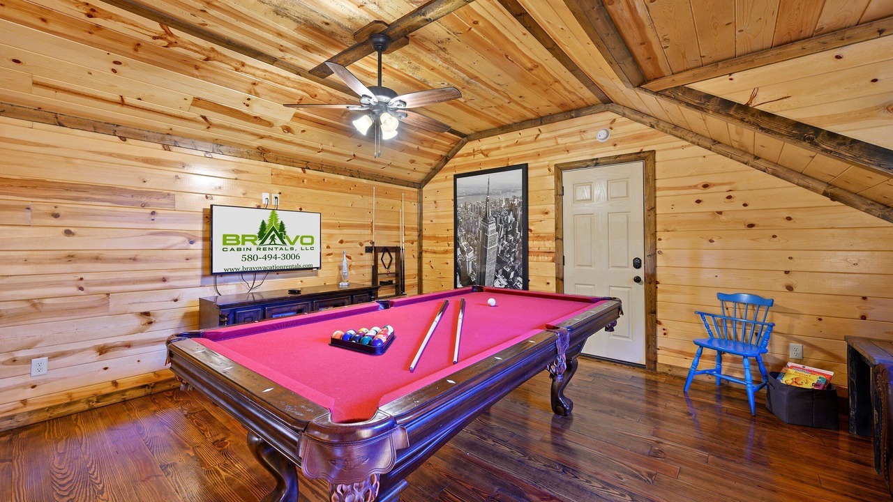Photo of Bedroom in Hochatown