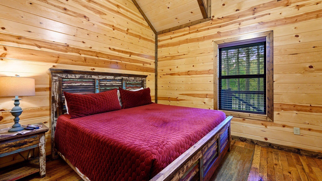 Photo of Bedroom in Hochatown