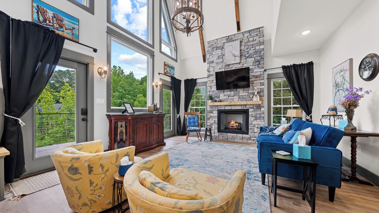 Photo of Livingroom in Cherokee Village