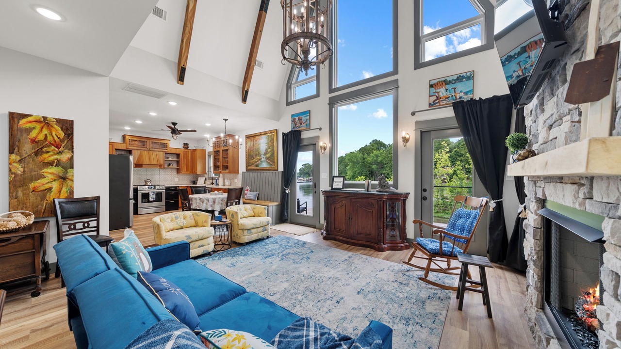 Photo of Bedroom in Cherokee Village