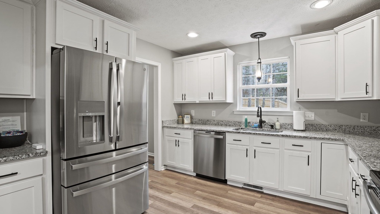 Photo of Kitchen in Travelers Rest