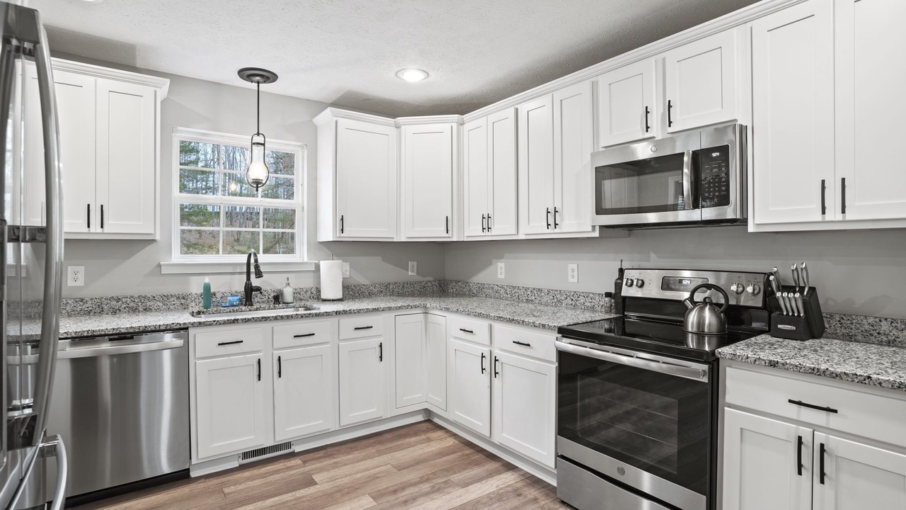Photo of Kitchen in Travelers Rest