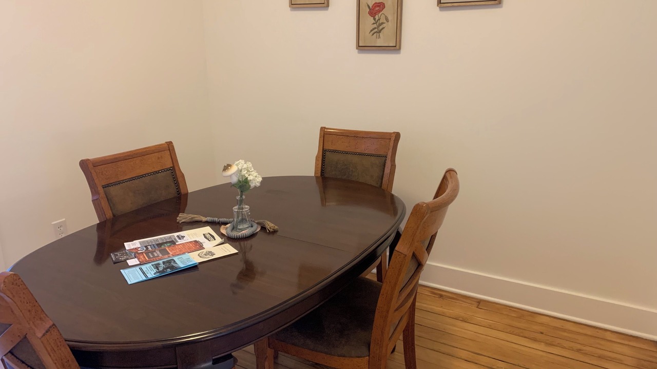 Photo of Livingroom in Warren