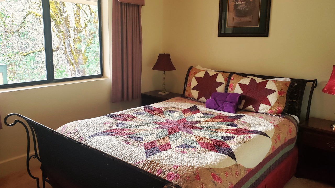 Photo of Bedroom in Wolf Creek