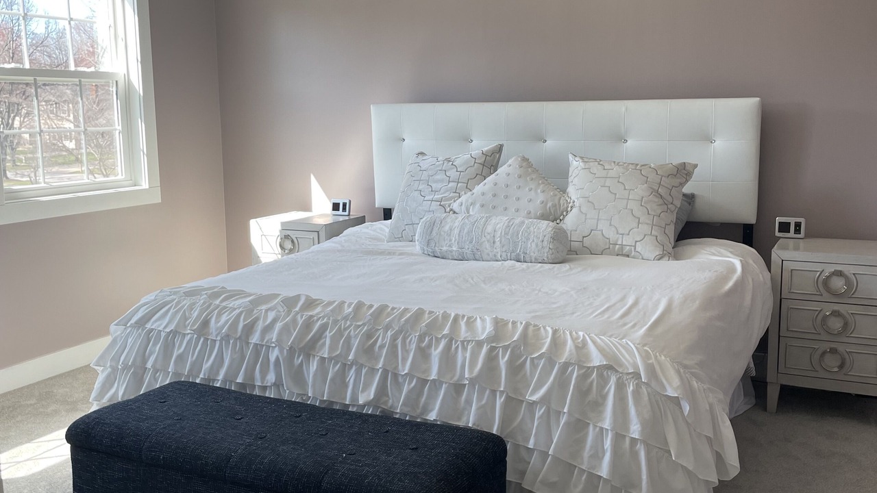 Photo of Bedroom in Bay Village