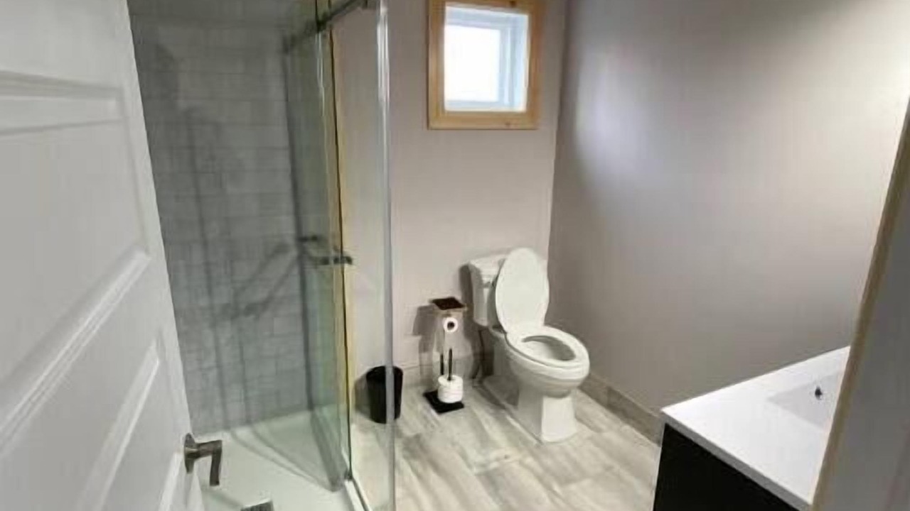 Photo of Bathroom in Cloyne