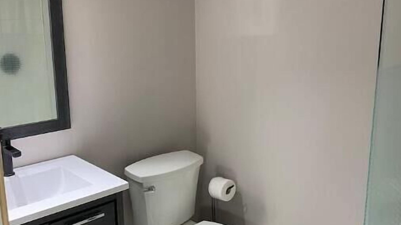 Photo of Bathroom in Cloyne