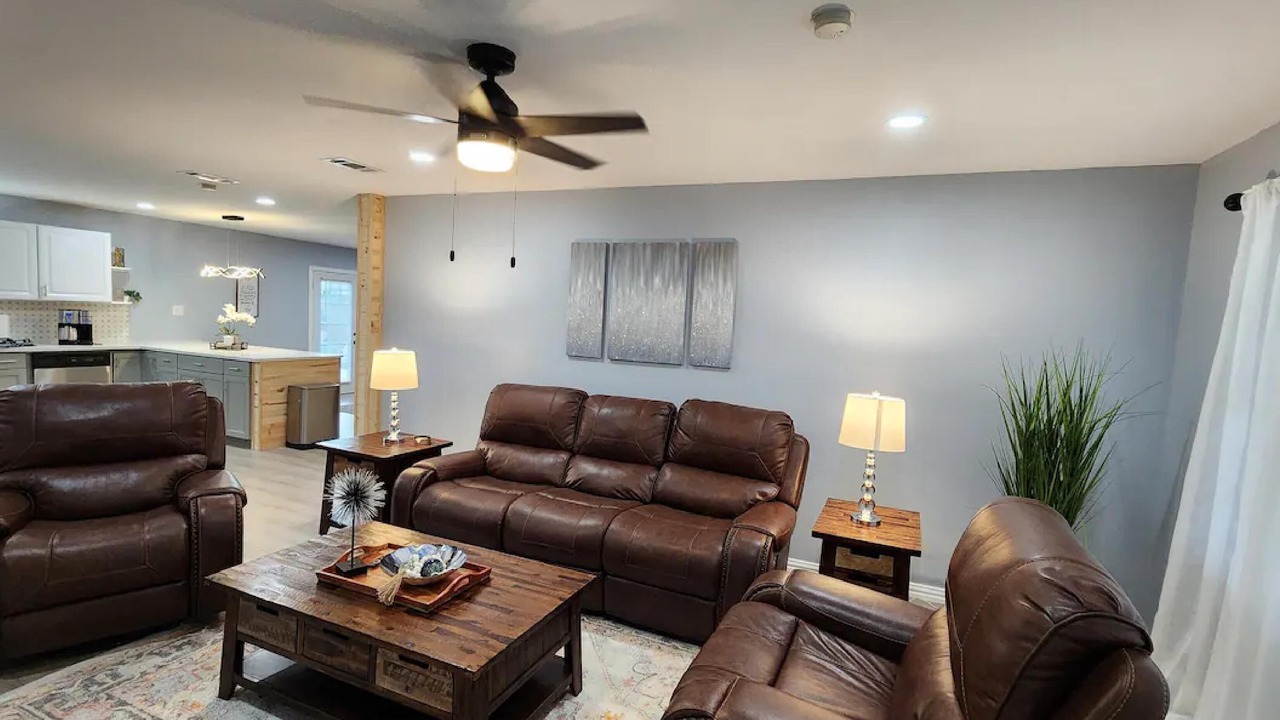 Photo of Livingroom in Denison