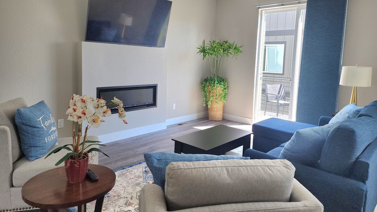 Photo of Livingroom in Lamar Heights Area