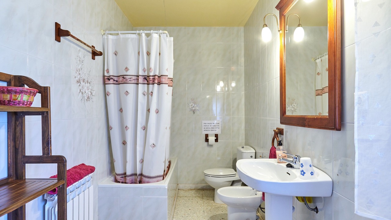 Photo of Bathroom in Pozo Alcon