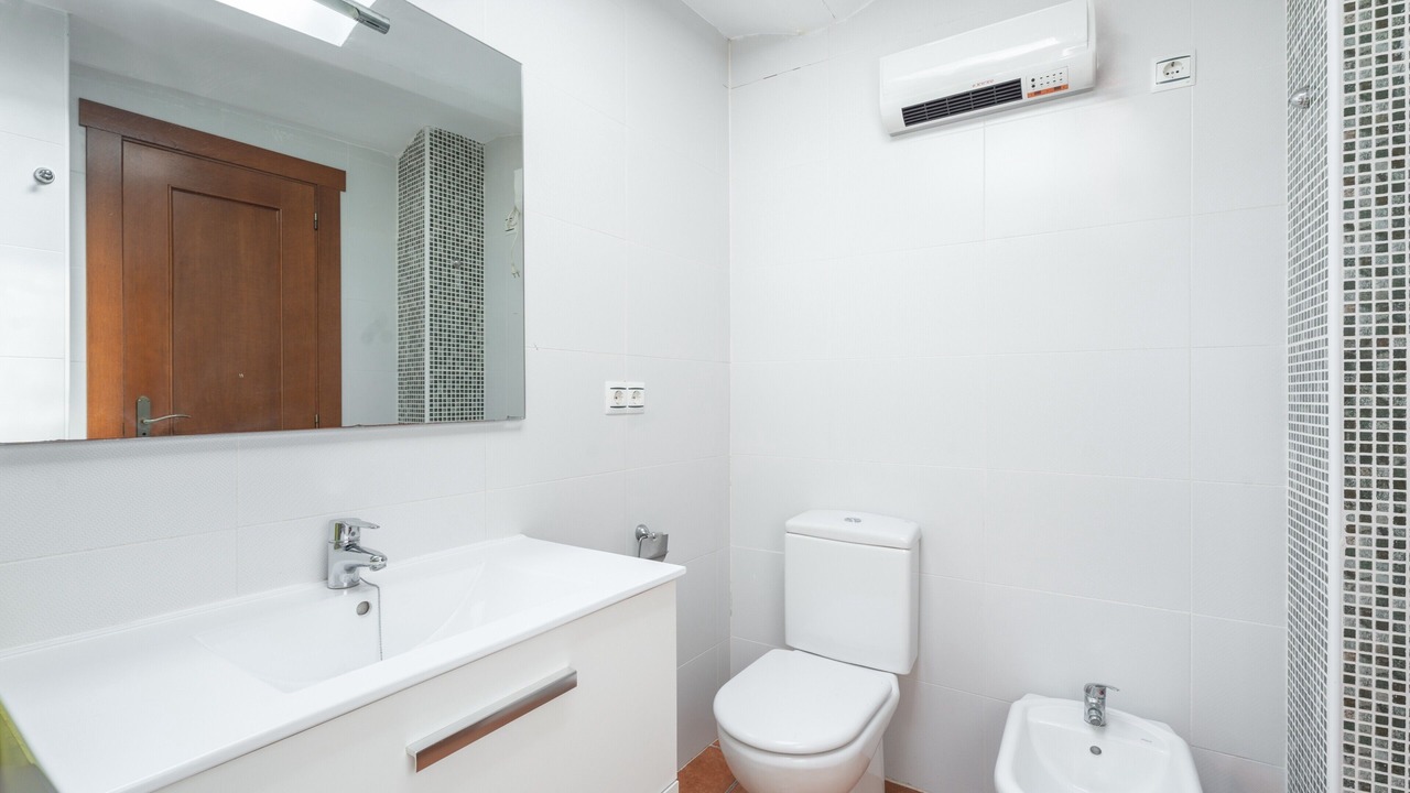 Photo of Bathroom in Bicorp