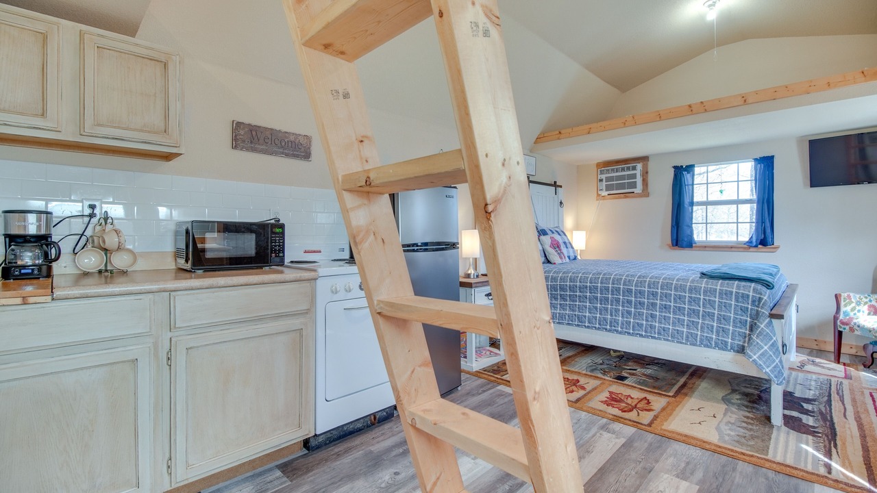 Photo of Bedroom in Bates