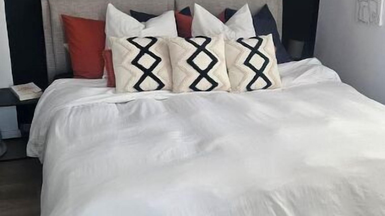 Photo of Bedroom in Centre