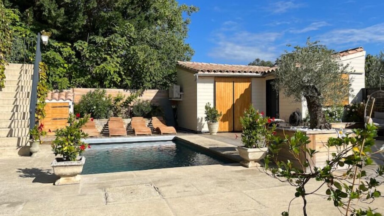 Photo of Outdoor in Colonzelle