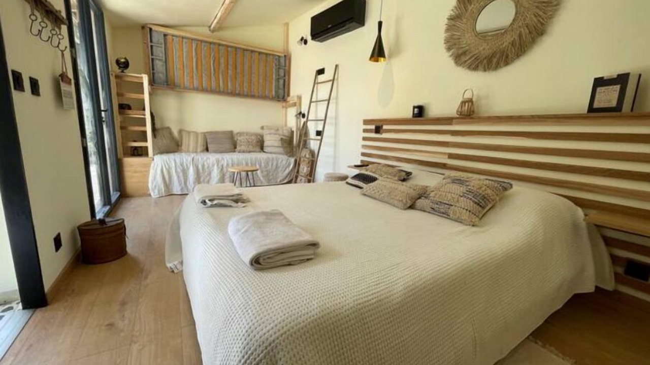 Photo of Bedroom in Colonzelle