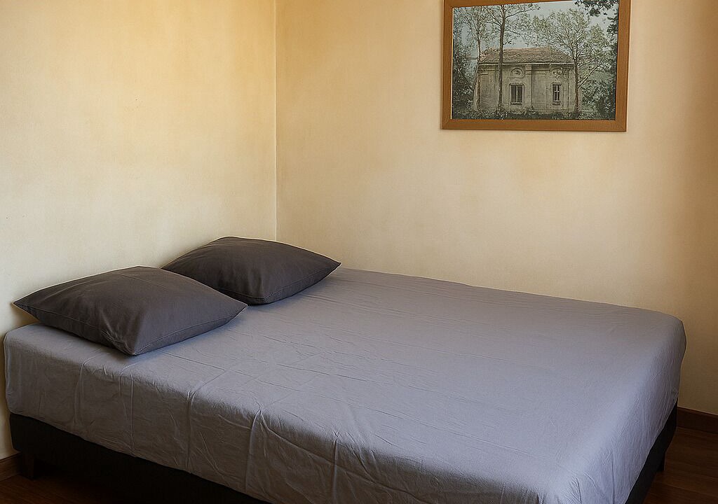 Photo of Bedroom in Millenaire