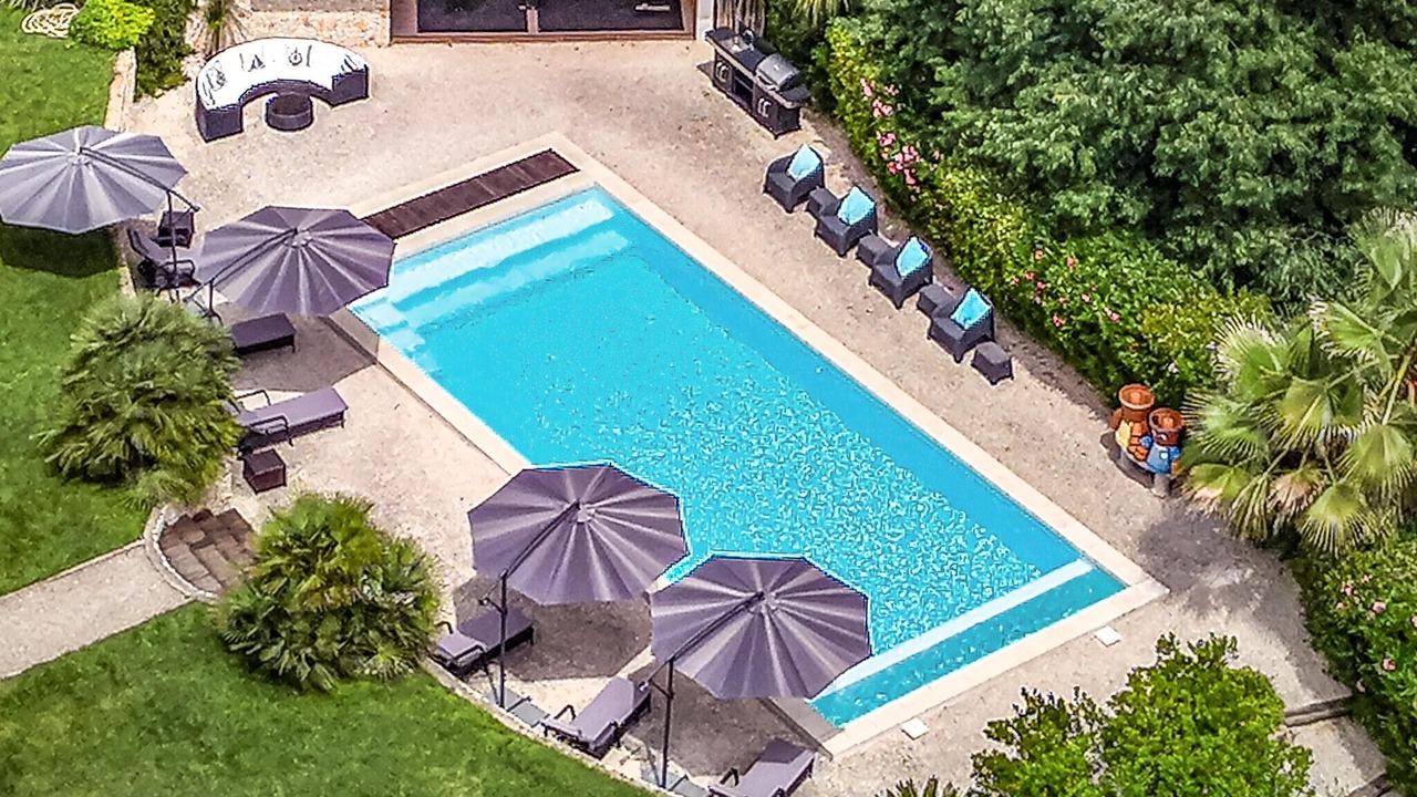 Photo of Outdoor in Cannes-et-Clairan