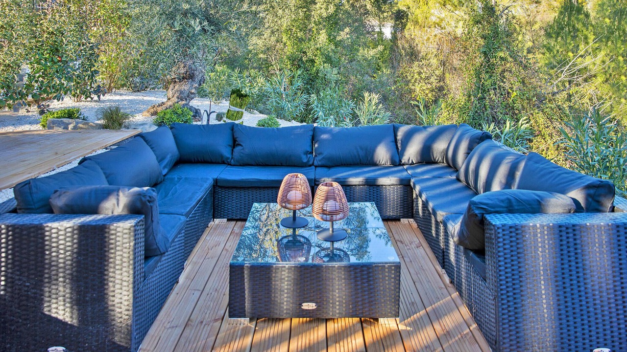 Photo of Others in Cannes-et-Clairan